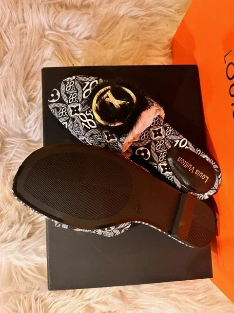 Fashion Flat Fur Sandals