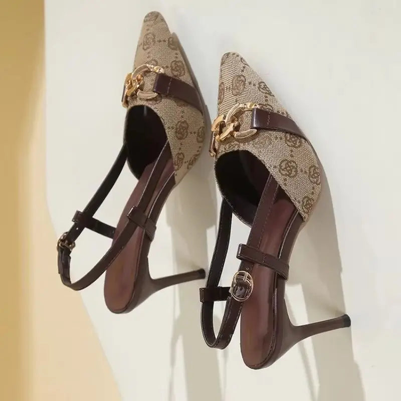2025 Women's Fashion Baotou Sandals Spring New Pointed Head Shallow